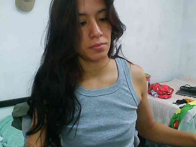 pielcanela webcam