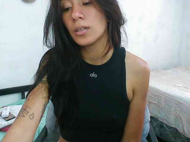 pielcanela webcam