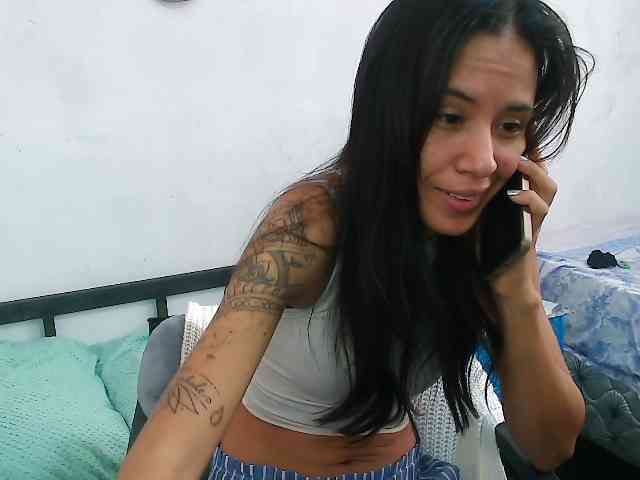 pielcanela webcam