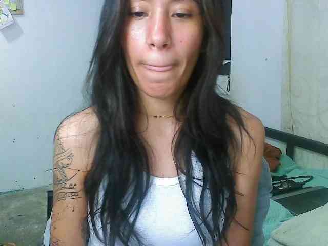 pielcanela webcam