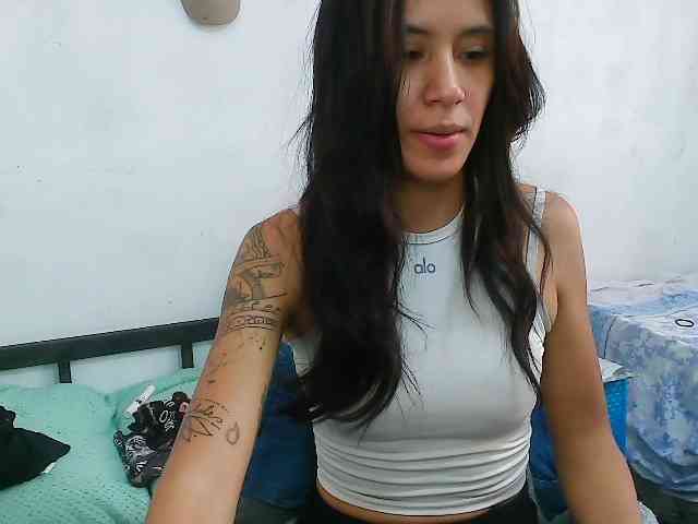 pielcanela webcam