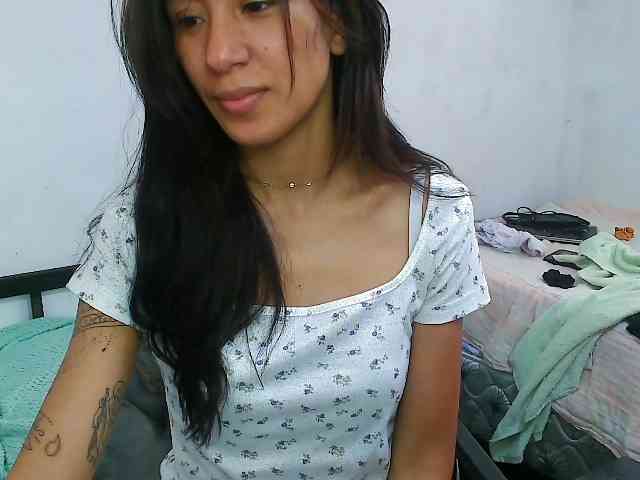 pielcanela webcam