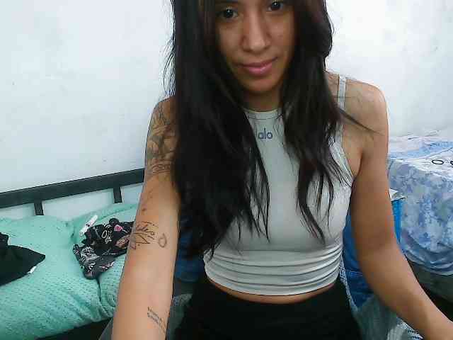 pielcanela webcam