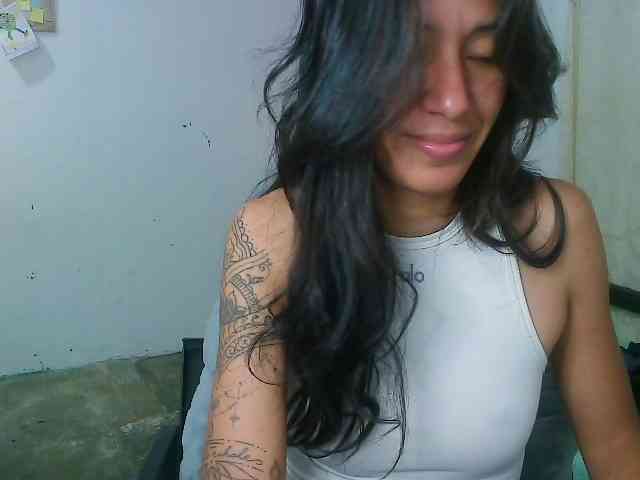 pielcanela webcam