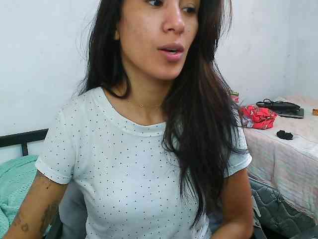 pielcanela webcam