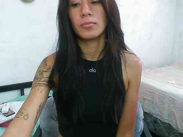 pielcanela webcam