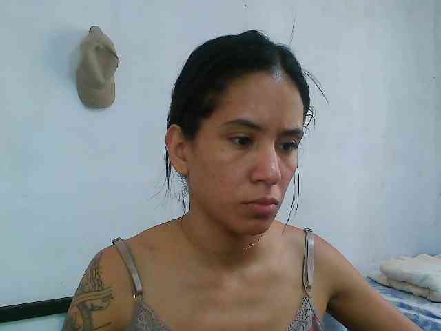 pielcanela webcam
