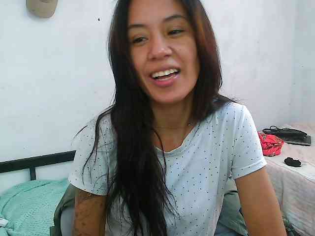 pielcanela webcam