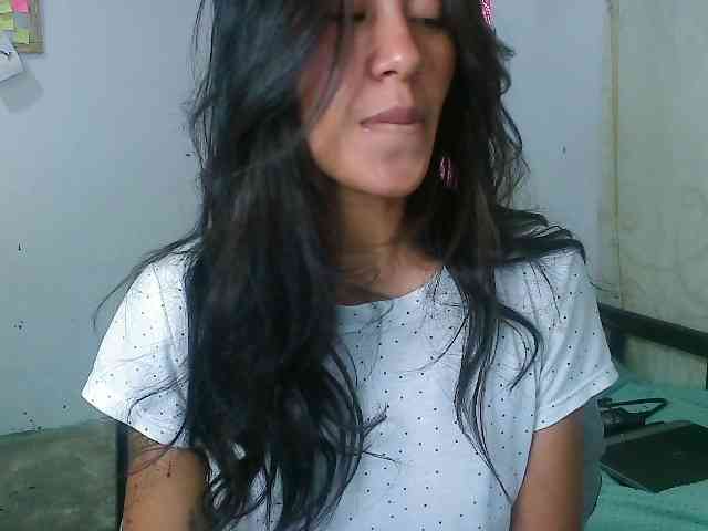 pielcanela webcam