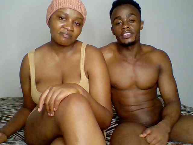 TwosomeTreasure webcam