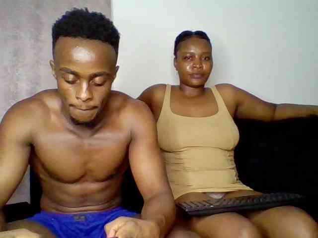 TwosomeTreasure webcam