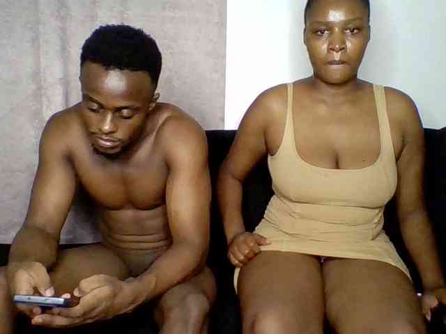 TwosomeTreasure webcam