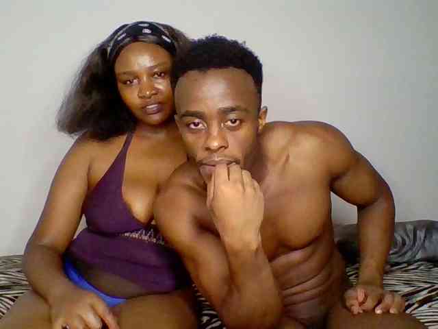 TwosomeTreasure webcam