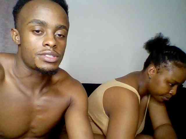 TwosomeTreasure webcam