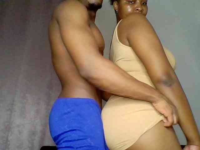 TwosomeTreasure webcam