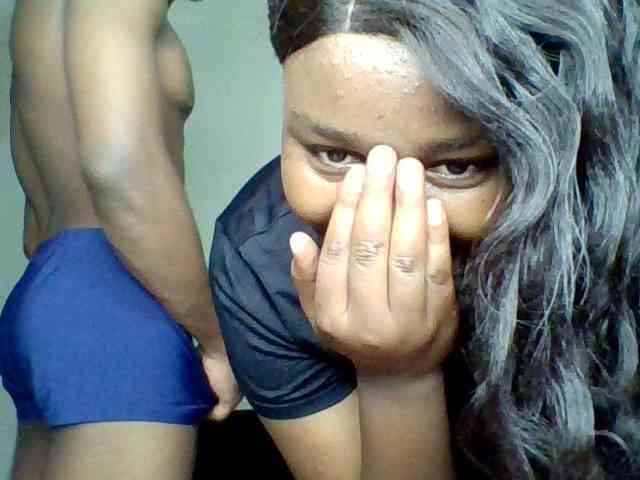 TwosomeTreasure webcam