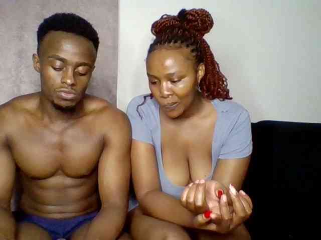 TwosomeTreasure webcam