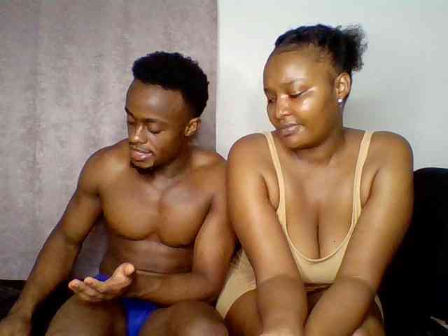 TwosomeTreasure webcam