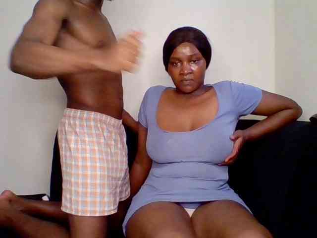 TwosomeTreasure webcam