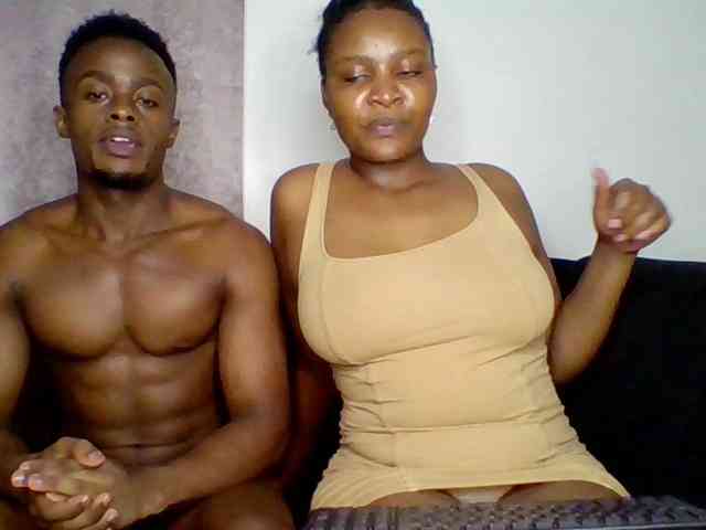 TwosomeTreasure webcam