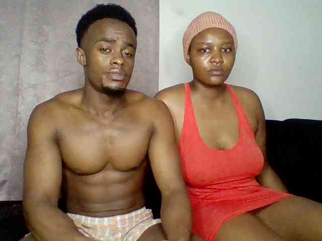 TwosomeTreasure webcam