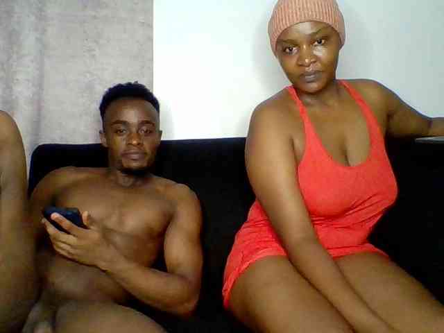 TwosomeTreasure webcam