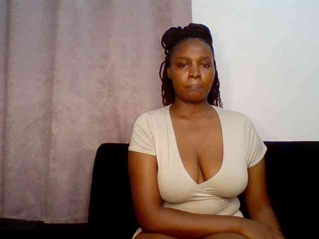 TwosomeTreasure webcam