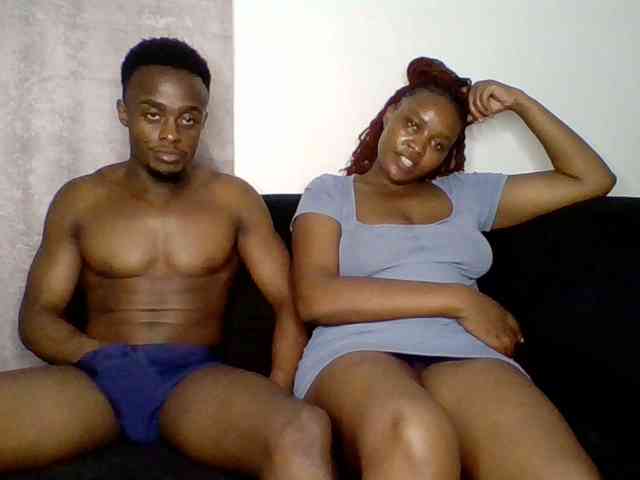 TwosomeTreasure webcam