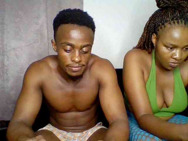 TwosomeTreasure webcam