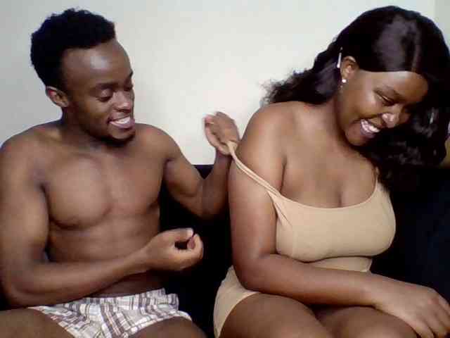 TwosomeTreasure webcam