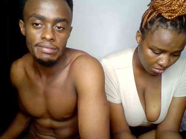 TwosomeTreasure webcam