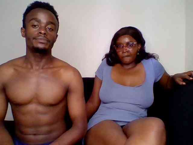 TwosomeTreasure webcam