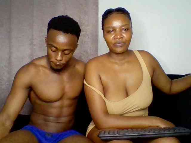 TwosomeTreasure webcam