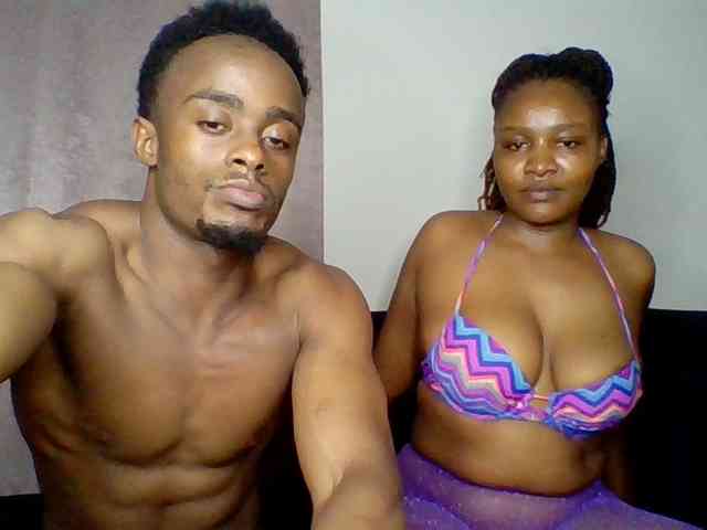 TwosomeTreasure webcam