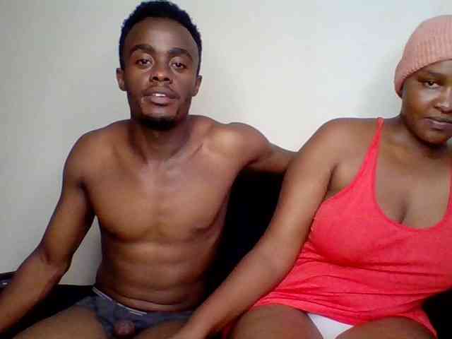 TwosomeTreasure webcam