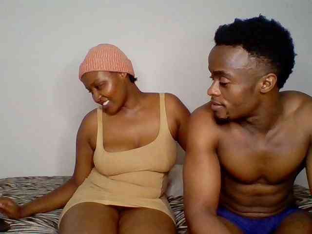 TwosomeTreasure webcam