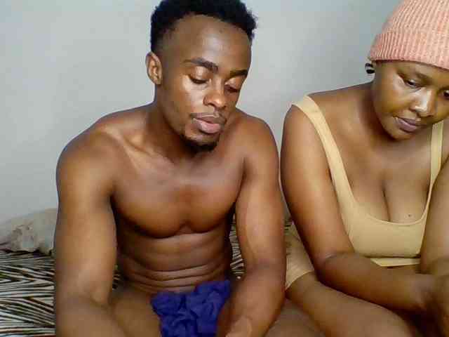 TwosomeTreasure webcam