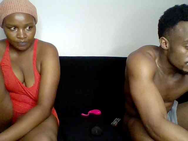 TwosomeTreasure webcam