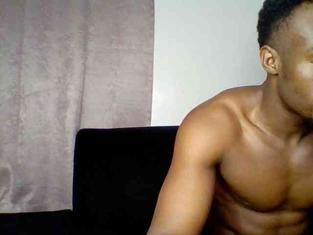 TwosomeTreasure webcam