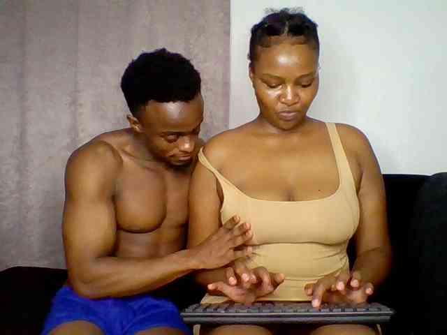 TwosomeTreasure webcam