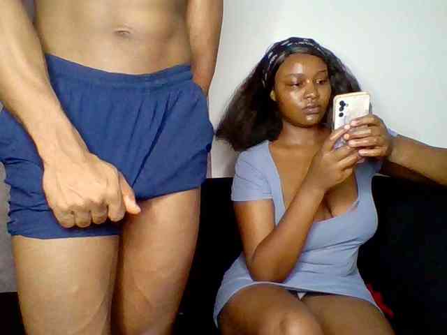 TwosomeTreasure webcam