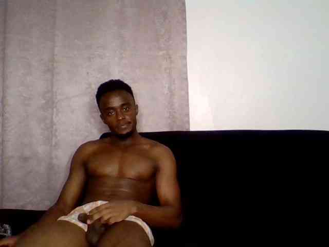 TwosomeTreasure webcam