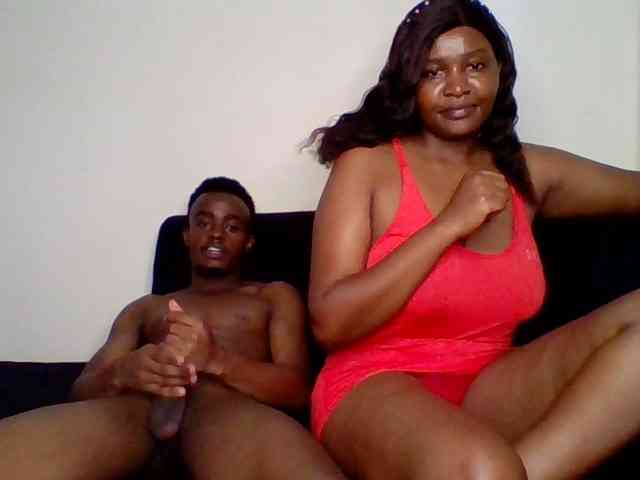 TwosomeTreasure webcam