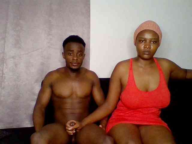 TwosomeTreasure webcam