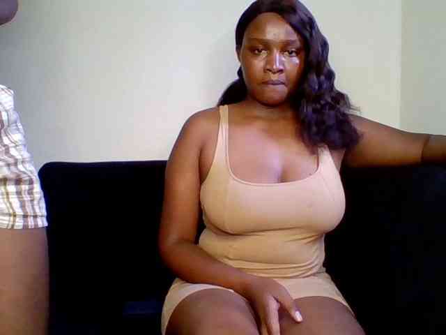 TwosomeTreasure webcam