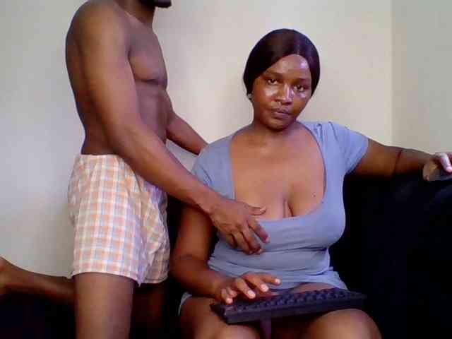 TwosomeTreasure webcam