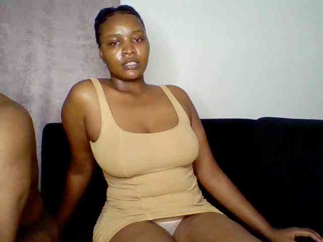 TwosomeTreasure webcam