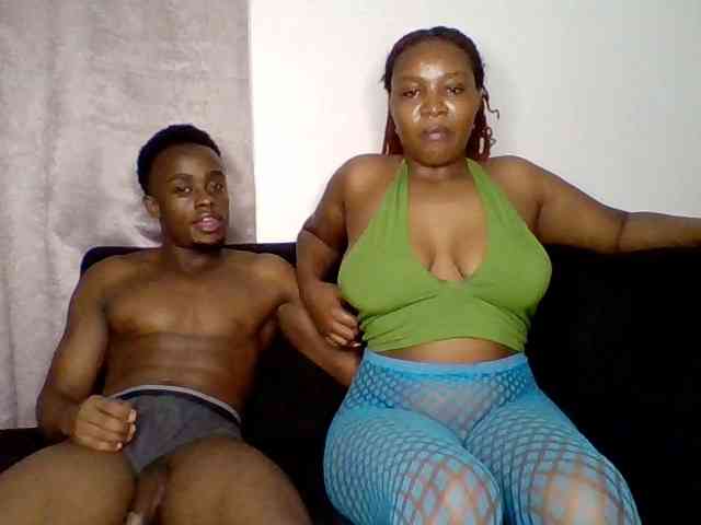 TwosomeTreasure webcam