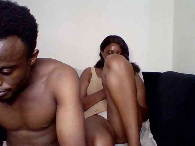 TwosomeTreasure webcam