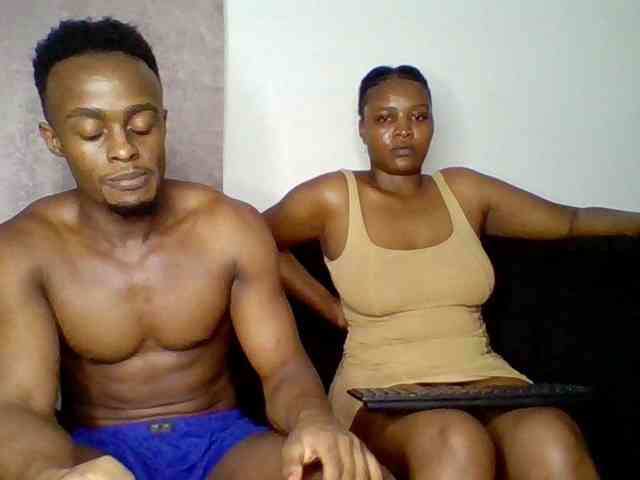 TwosomeTreasure webcam